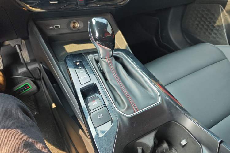 Used MG 5 2021 180 DVVT CVT Youth Luxury Edition