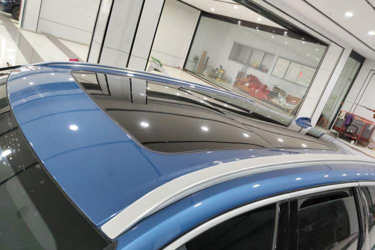 Used Volvo XC60 New Energy 2019 T8 E-Drive Hybrid Intelligent Luxury Sport Edition China V Standard
