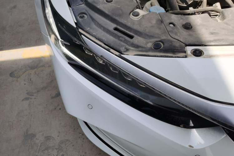 Used Honda Inspire 2022 260TURBO Elegant Edition Right Front Headlight