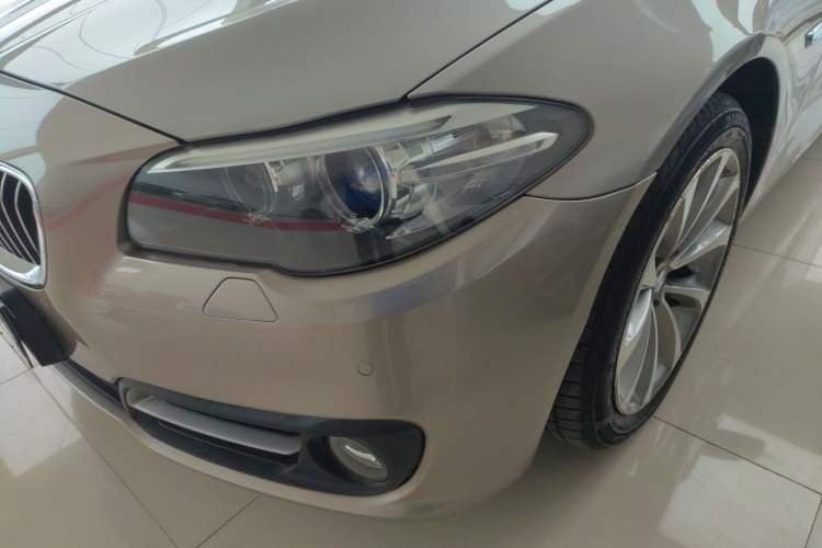 Used BMW 5 Series 2017 525Li Leading Model