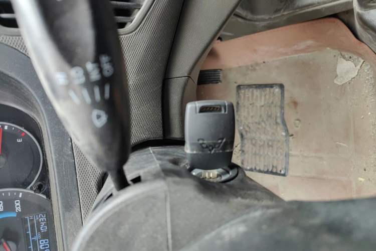 Used Wuling Rongguang Small Truck 2024 1.5L Double-Cab Extra-Long LAR Vehicle Key