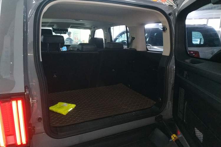 Used Tank 300 2023 Off-Road Edition 2.0T Conqueror Trunk