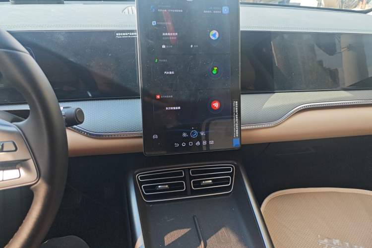 Used BYD Song Pro New Energy 2025 Second-Generation DM-i 75KM Leading Edition Audio And AC Panel