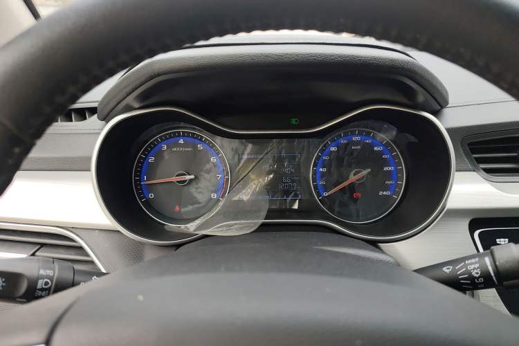Used Geely Auto Vision 2018 1.5L Automatic Happiness Edition Odometer Close Up