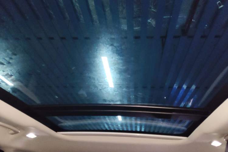 Used Land Rover Range Velar 2019 250 PS
