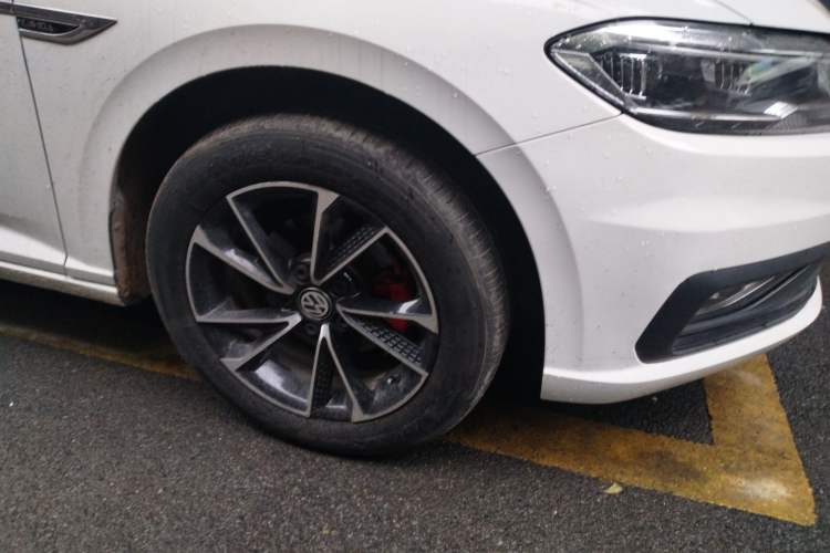 Used Volkswagen Lavida 2021 1.5L Automatic Comfort Edition
