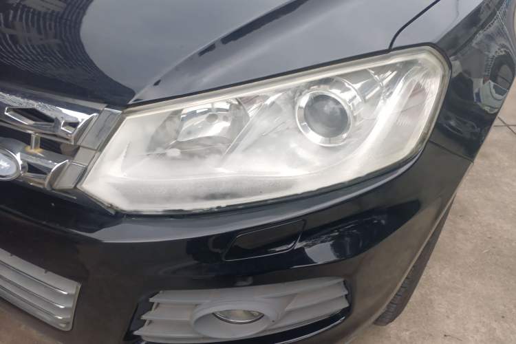 Used Zotye T600 2015 1.5T Manual Luxury Model Left Front Headlight