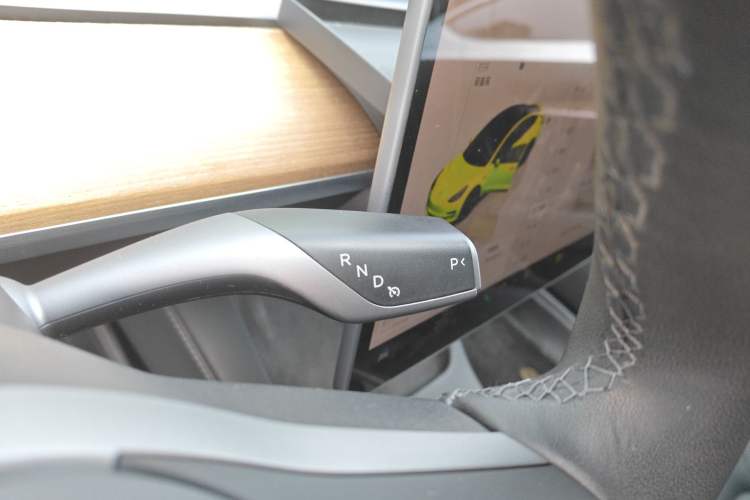 Used Tesla Model 3 2022 Rear-Wheel-Drive Version
