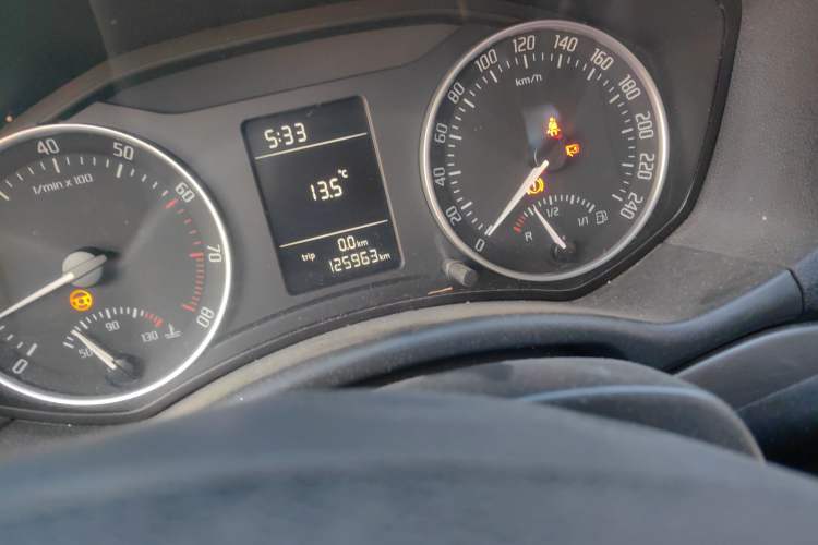 Used Skoda Octavia 2010 1.6L Manual Eado Edition
