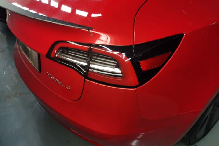 Used Tesla Model 3 2022 Rear-Wheel-Drive Version Right Rear Taillight