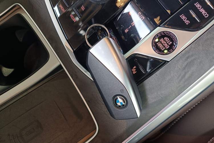 Used BMW X5 2023 xDrive 30Li Luxury M Sport Night Edition Package
