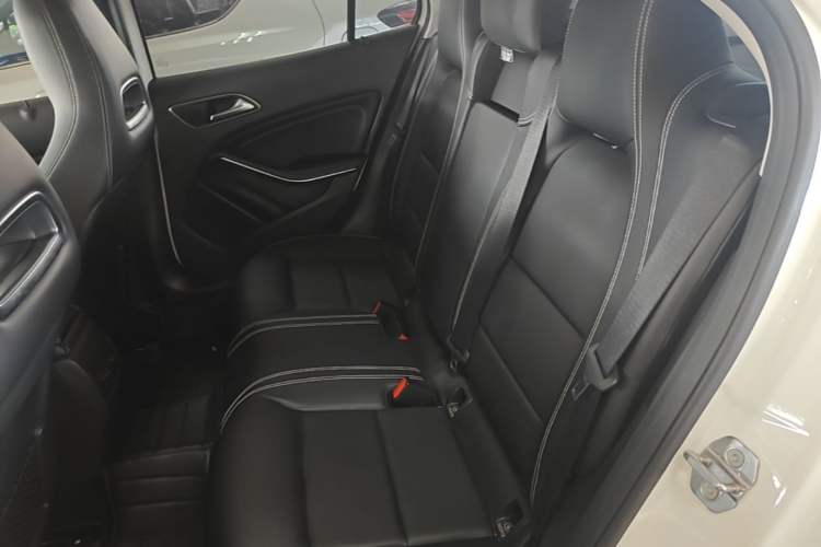 Used Mercedes-Benz GLA 2018 GLA 200 Fashion Model