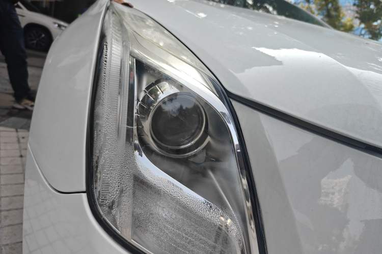 Used Cadillac XTS 2015 28T Comfort Model
