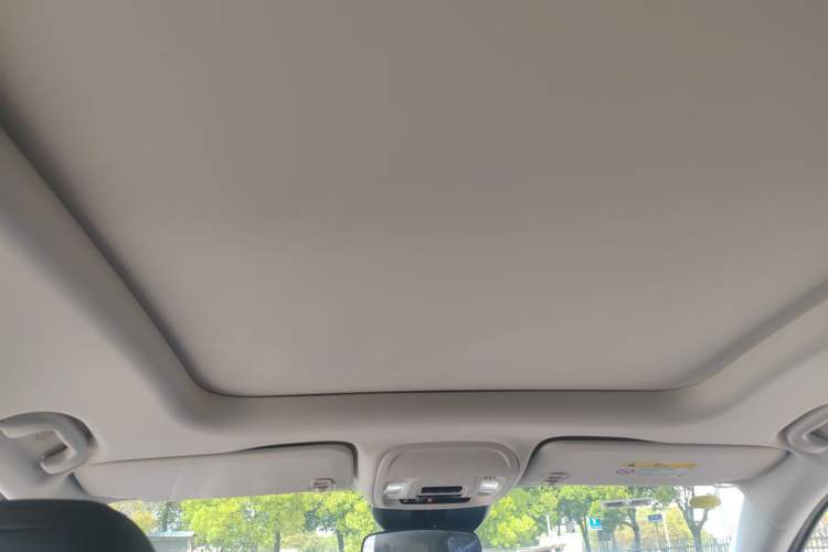 Used Buick Envision 2025 25T Entry-Grade Platinum Edition
