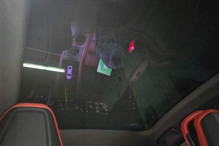 Used Porsche Taycan 2022-Year Restyled Taycan 4S Headliner