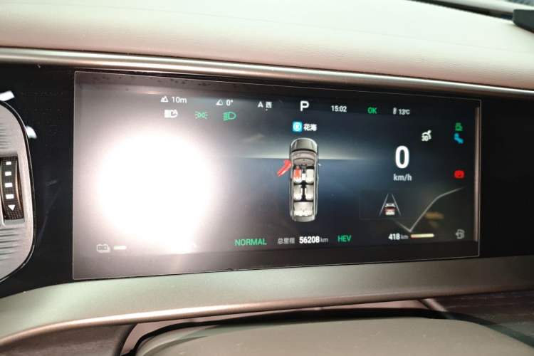 Used Denza D9 2022 DM-i 970 Four-Wheel Drive Flagship Model
