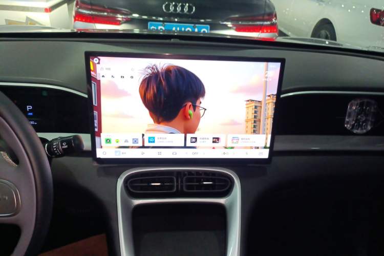 Used Geely Galaxy Geome 2025 310km Dream Edition Audio And AC Panel