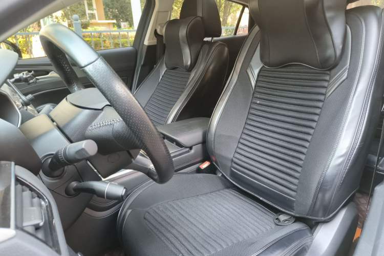 Used Hongqi H5 2022 Classic Model 1.8T Automatic Smart Connect Flagship Edition