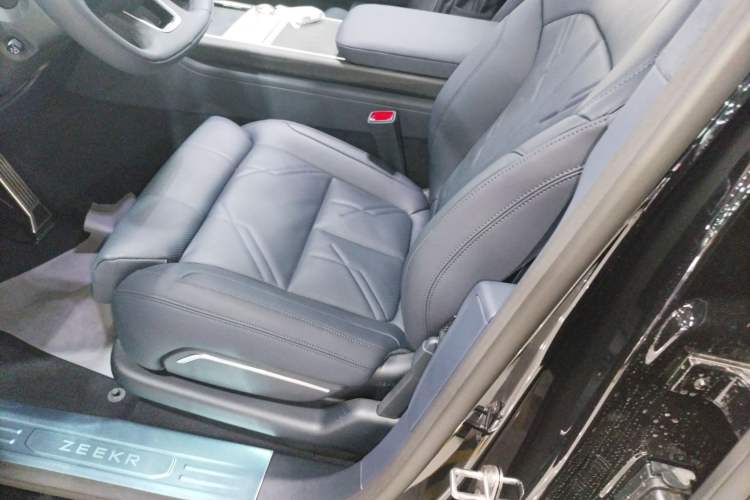Used Zeekr 9X 2025 Max Edition
