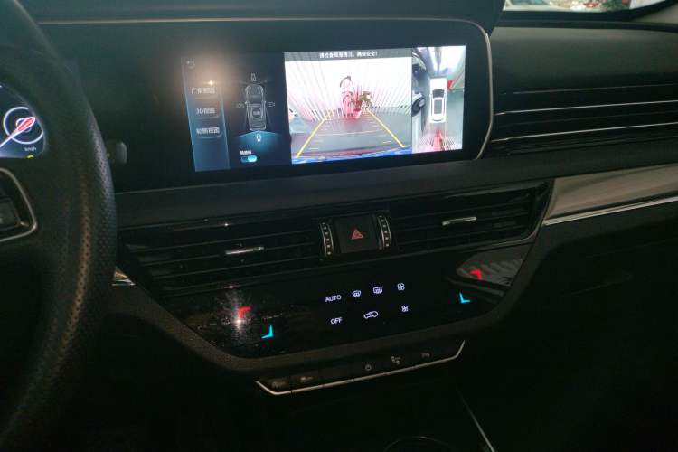 Used Hongqi HS5 2022 Revised Version 2.0T Smart Connect Flagship Edition
