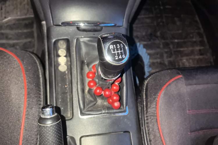 Used Bestune B70 2014 2.0L manual luxury version