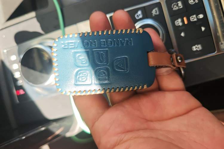 Used Land Rover Discovery 2017 3.0 SC V6 SE
