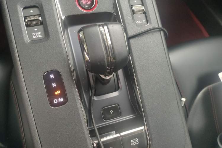 Used GAC Trumpchi EMPOW 2021 270T DCT J15 Version Gear Lever