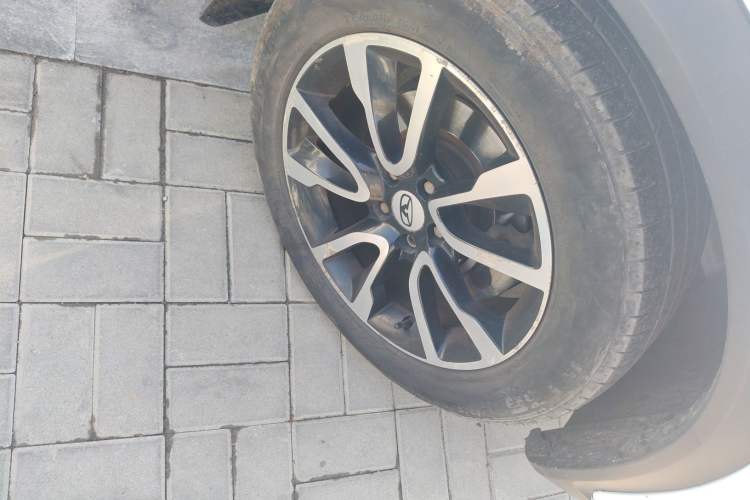 Used Cowin X3 2016 1.6L CVT Enthusiast Edition
