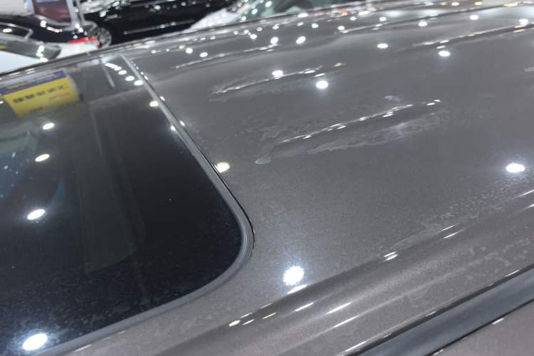 Used Buick GL8 2023 Facelifted Land Cruiser Executive Luxury Version
