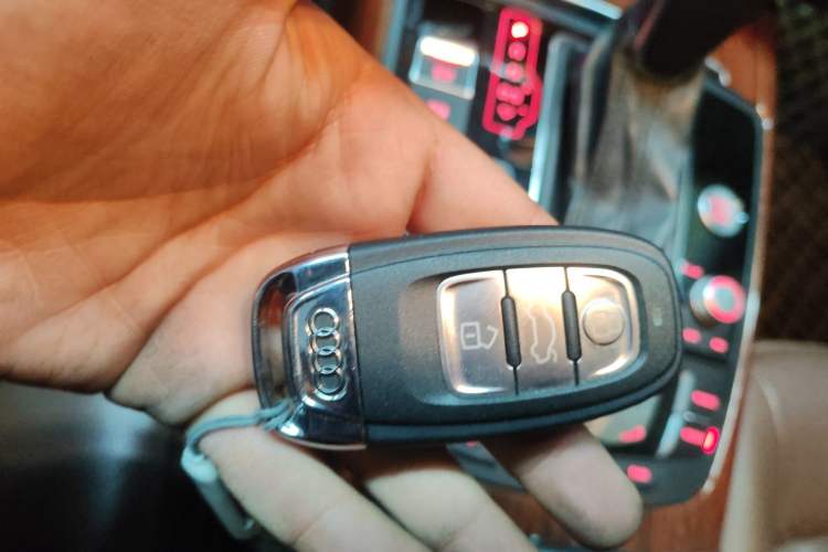 Used Audi A6L 2018 30th Anniversary Edition 35 TFSI Fashion Model Vehicle Key