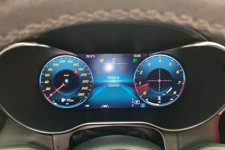 Used Mercedes-Benz GLC 2020 Facelift GLC 300 L 4MATIC Dynamic Edition
