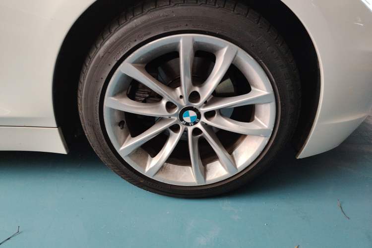 Used BMW Z4 2013 sDrive20i Leading Model