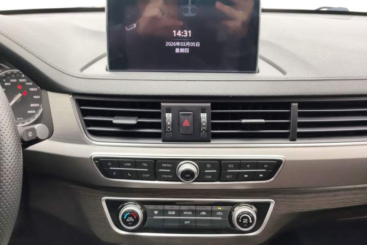 Used FORTHING Joyear X5 2017 Jingxiang Series 1.5T CVT Luxury Model