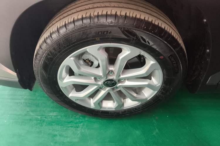 Used Toyota FRONTLANDER 2024 2.0L CVT Elite Edition
