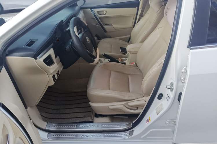 Used Toyota Corolla 2016 Dual-Engine 1.8L E-CVT Elite Edition