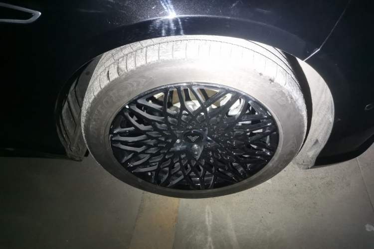 Used NETA S 2022 Extended-Range Version 1160 km Range Rear-Wheel Drive Mid-Grade