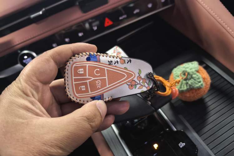 Used CHANGAN CS75 PLUS 2024 3rd Generation Champion Edition 1.5T Intelligent Drive Dynamic Model