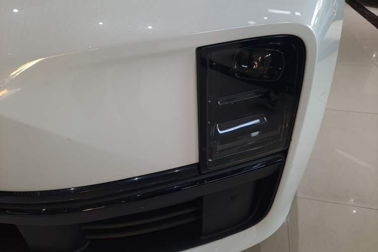 Used Li Auto L7 2024 Pro Model
