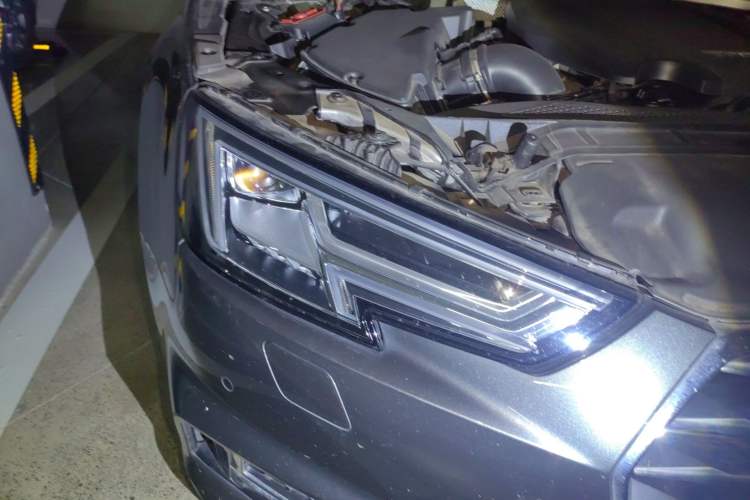 Used Audi A4L 2019 40 TFSI Ambition China VI
