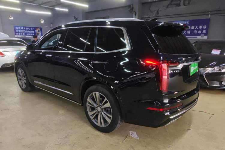 Used Cadillac XT6 2021 28T Six-Seater Luxury Version