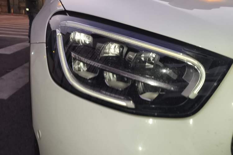 Used Mercedes-Benz GLC Coupe 2020 GLC 260 4MATIC Coupe SUV Right Front Headlight