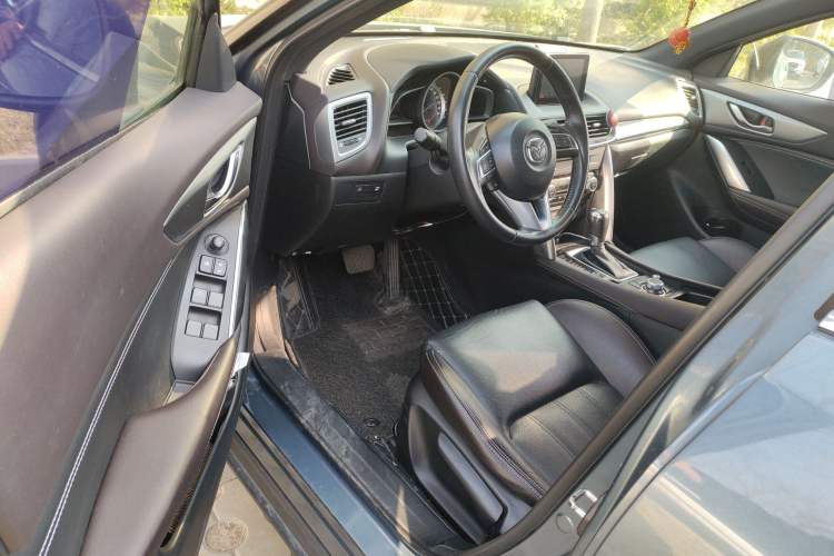 Used Mazda CX-4 2016 2.0L Automatic 2WD Blue Sky Luxury Edition