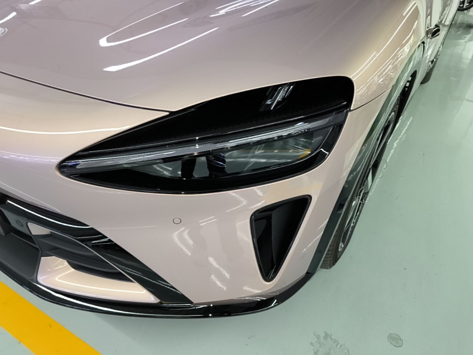 Xiaomi Auto YU7 2025 Ultra-Long Range High-Performance All-Wheel-Drive Max Edition — снимка 8