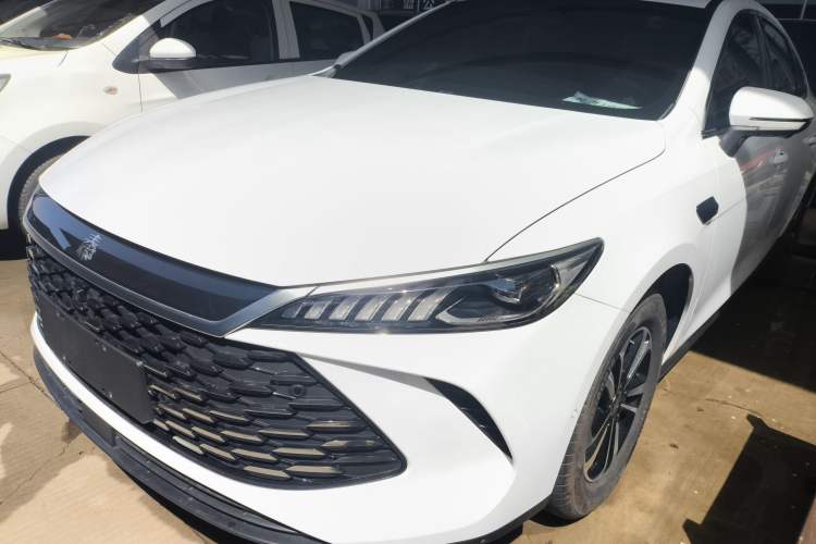 Used BYD Qin PLUS 2025 DM-i Smart Drive 120KM Superior Model