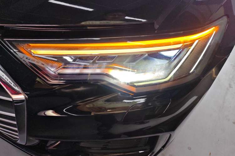 Used Audi A6 2021 Avant Avant-garde 45 TFSI Prestige Dynamic Edition Left Front Headlight