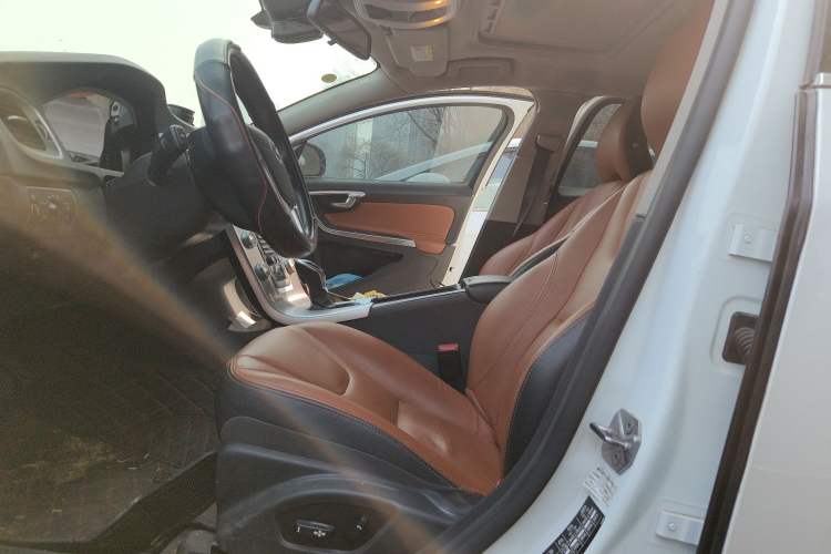 Used Volvo S60 2017 S60L T3 Smart Upgrade Edition