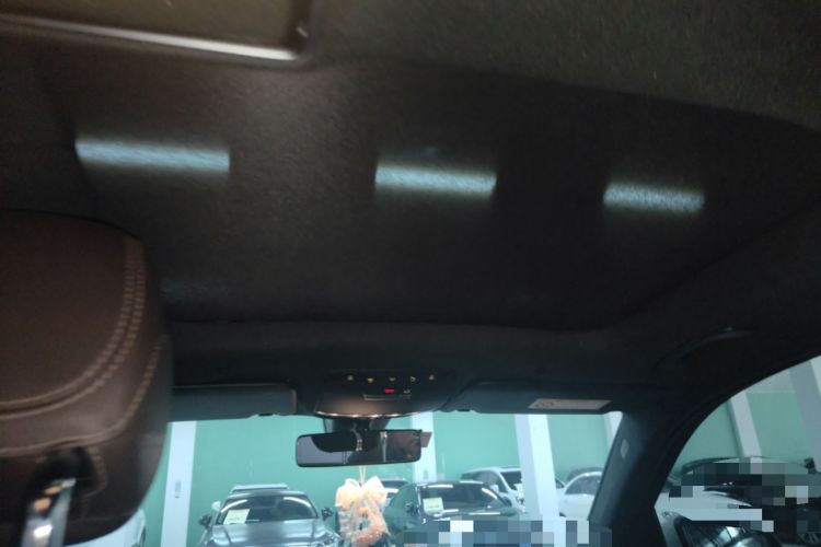 Used Mercedes-Benz GLC 2020 Facelift GLC 260 L 4MATIC Luxury Edition
