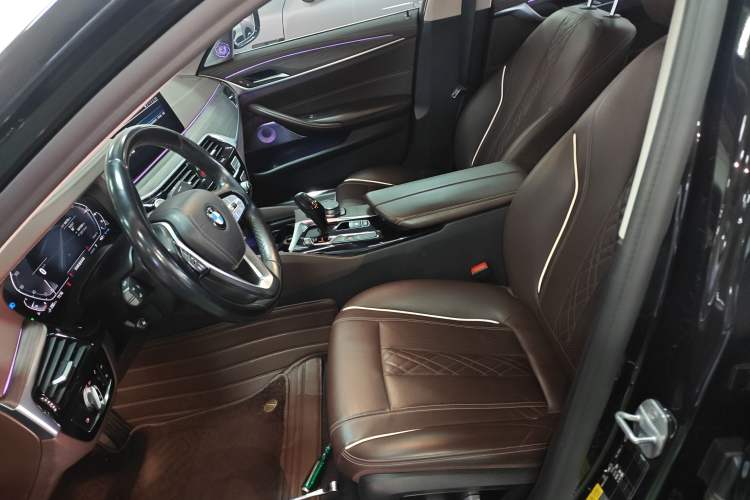 Used BMW 5 Series New Energy 2020 Mileage Upgrade Version 530Le Luxury Package