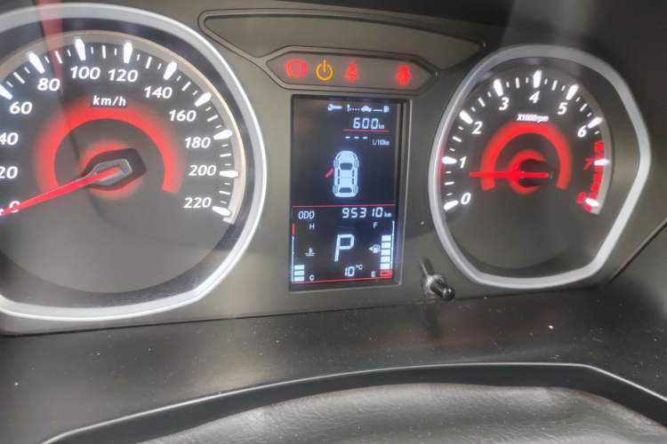 Used Soueast DX3 2018 1.5T CVT Luxury Model