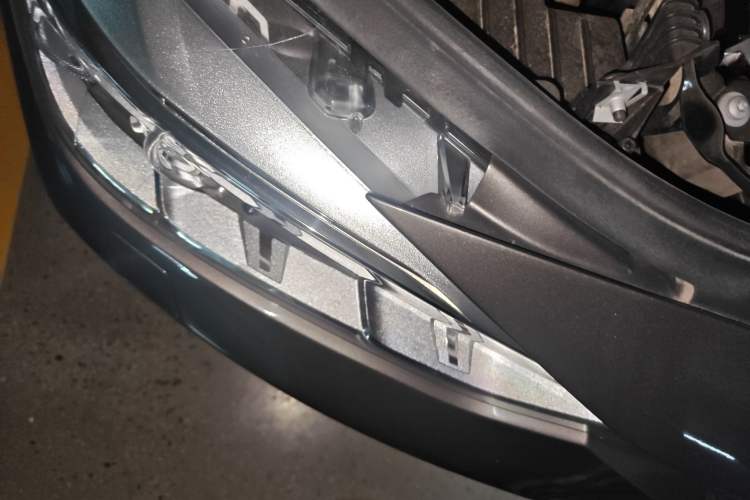 Used BMW 3 Series 2013 320Li Fashion Model
